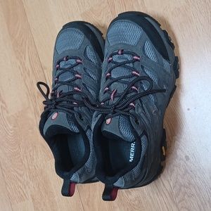 Mens Hiking Shoes